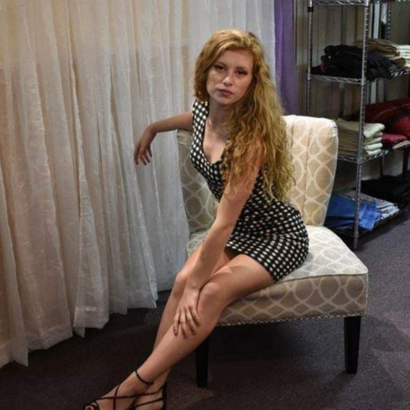 Dresses & Skirts - CLEARANCE Gorgeous checkered lace back mini dress